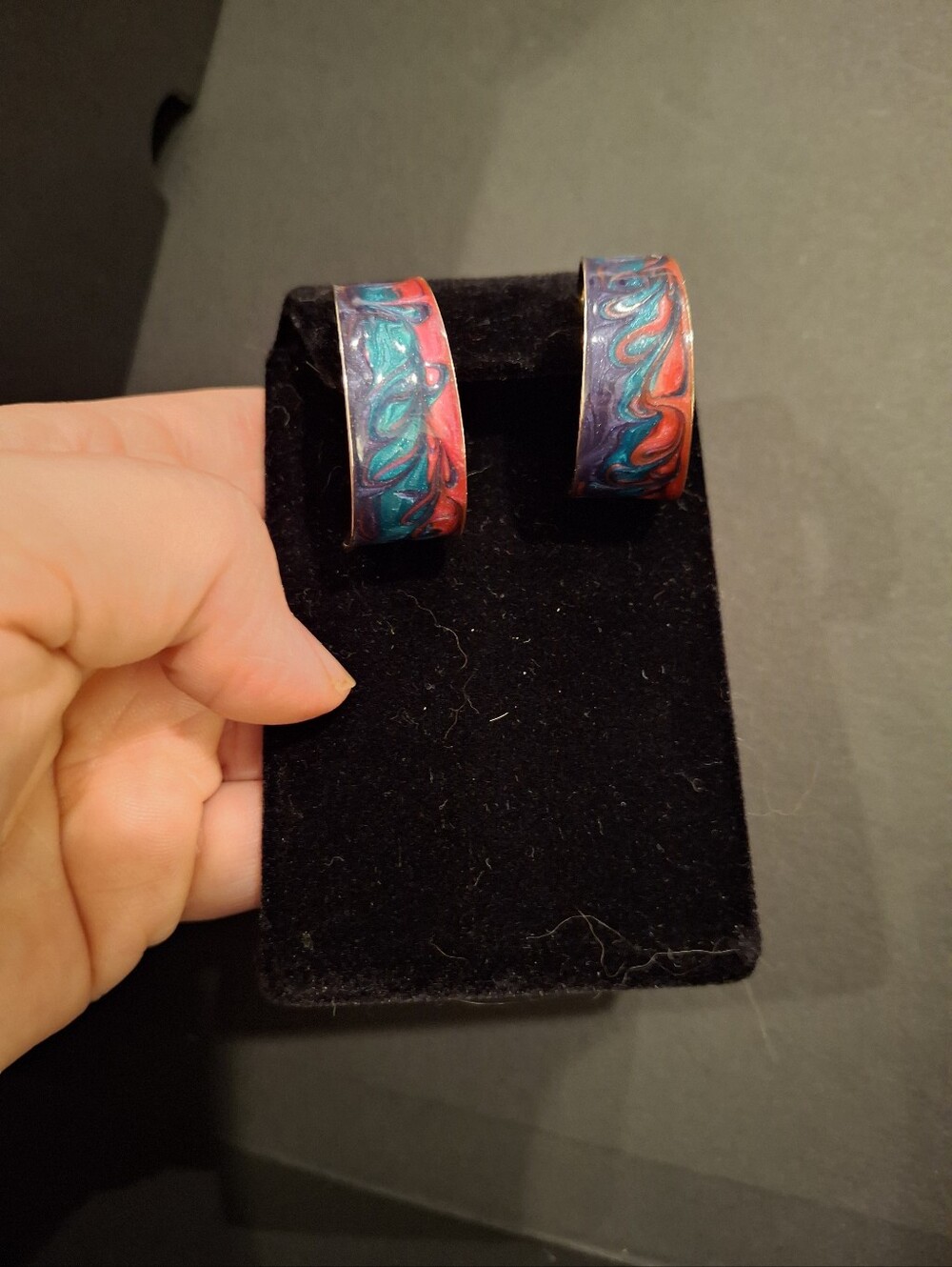 Colorful Swirl Hoop Earrings - Red, Teal & Purple Sarah Coventry - Picture 4 of 6